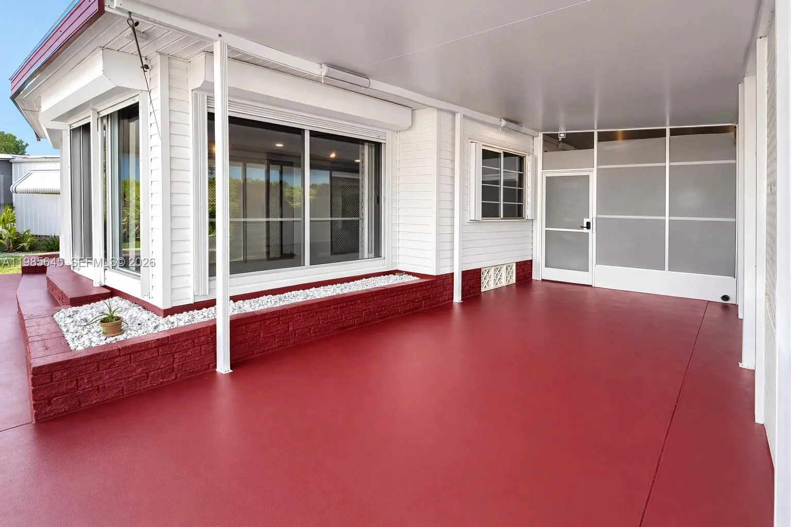 2260 SW 85th Way, Davie FL 33324