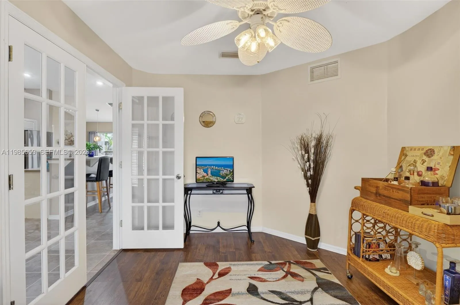 2707 NE 5TH Ave, Other City - In The State Of Florida FL 33909