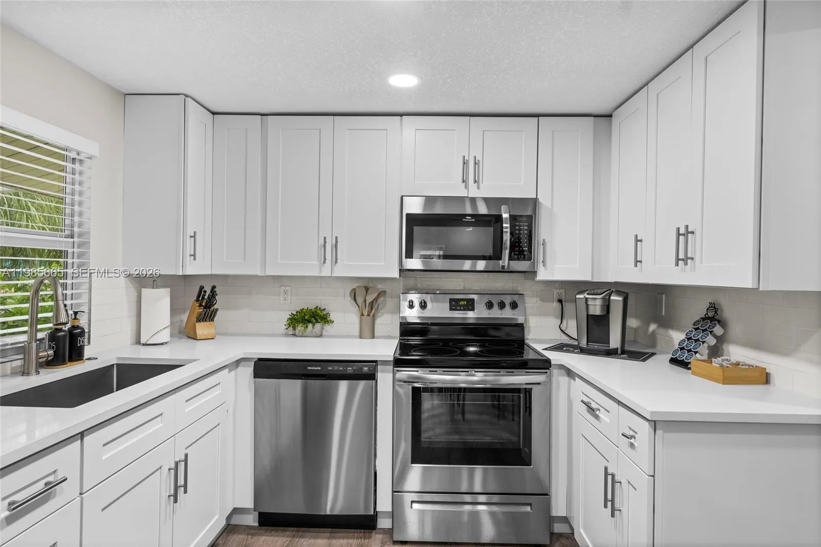 6674 4th, Jupiter FL 33458