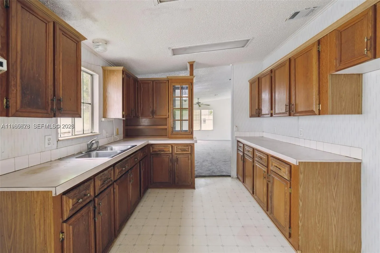 19800 SW 180 th Avenue #249, Miami FL 33187