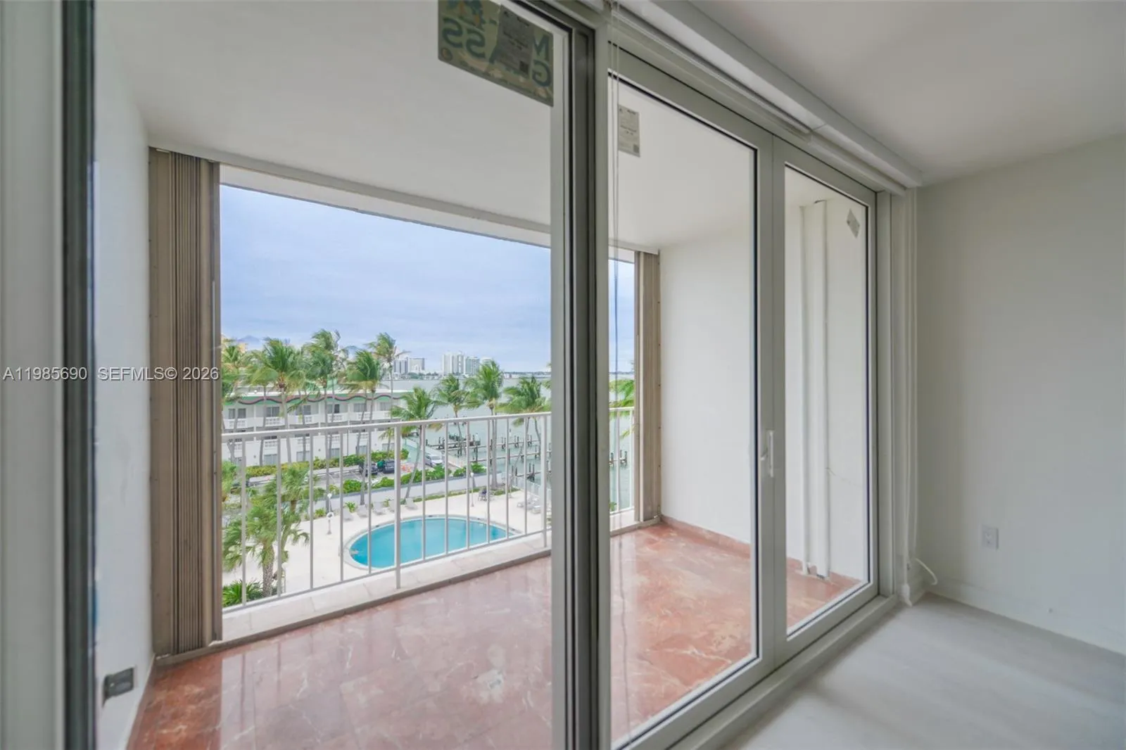 1865 N 79th St Cswy # 5H, North Bay Village FL 33141