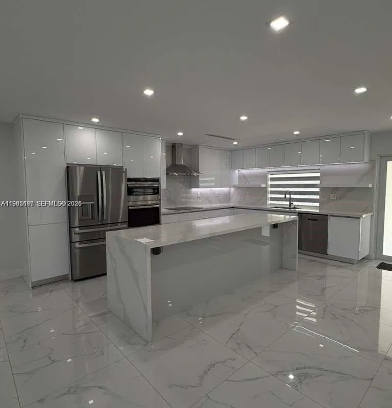 19020 SW 91st Ave, Cutler Bay FL 33157