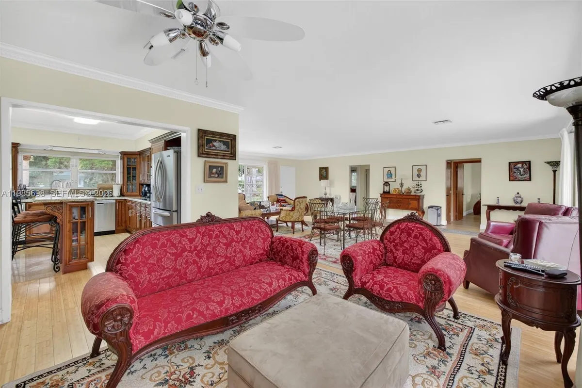 6020 Almond Ter, Plantation FL 33317