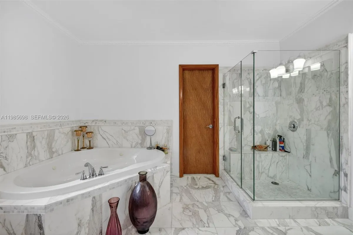 6020 Almond Ter, Plantation FL 33317