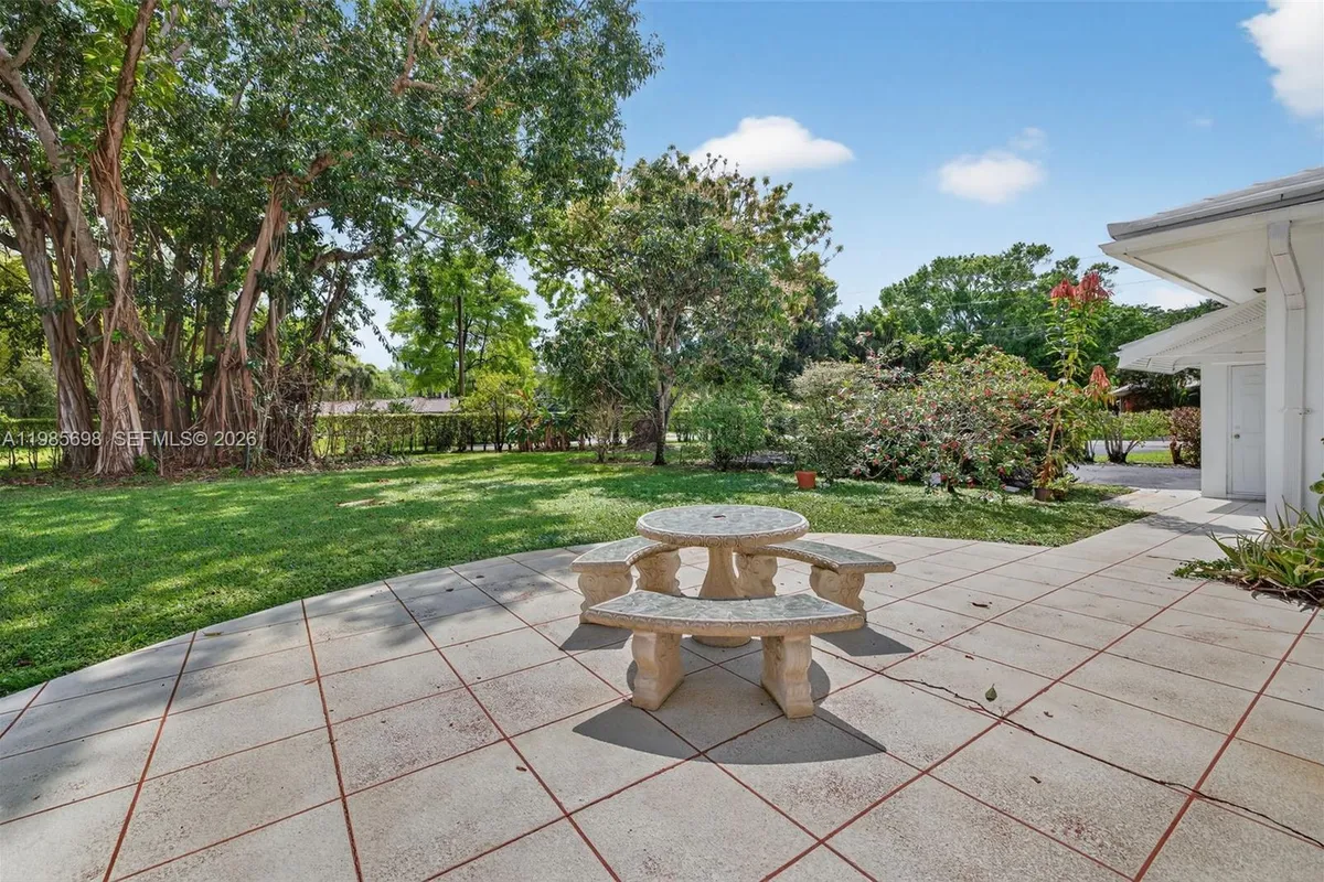 6020 Almond Ter, Plantation FL 33317