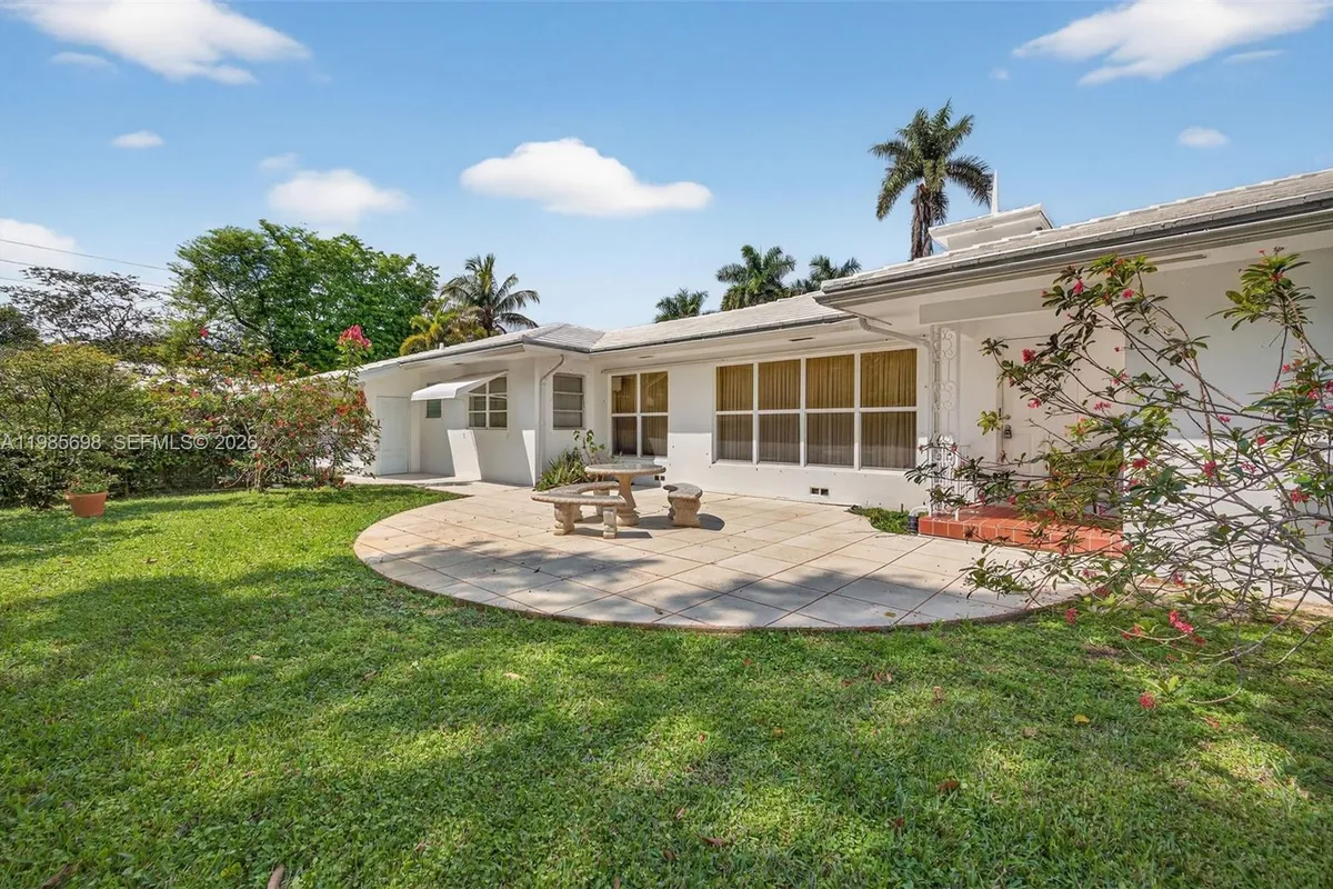 6020 Almond Ter, Plantation FL 33317