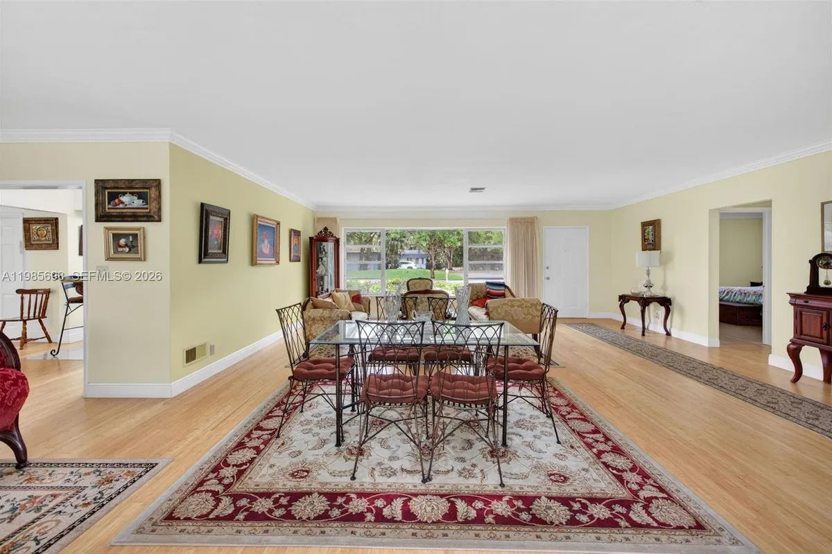 6020 Almond Ter, Plantation FL 33317