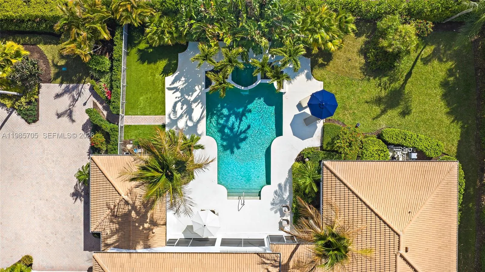 325 Eagle Dr, Jupiter FL 33477