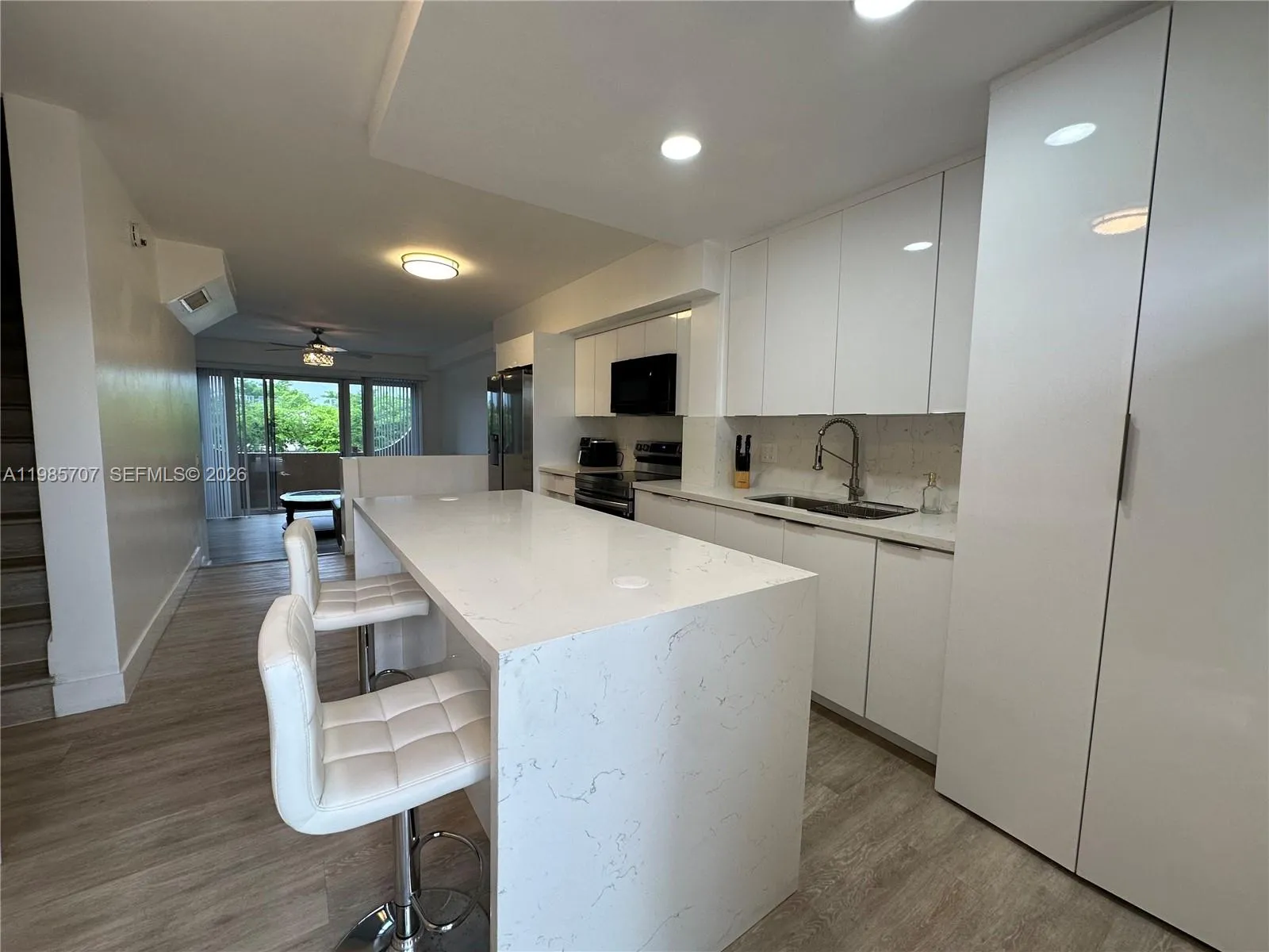 10900 SW 104th St # 322, Miami FL 33176