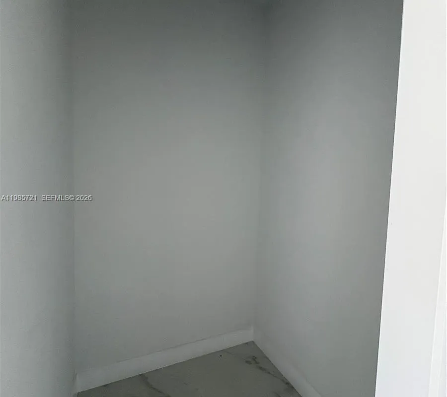 6186 N Everglades blvd, Naples FL 34120