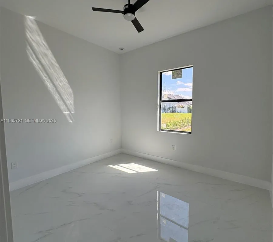 6186 N Everglades blvd, Naples FL 34120