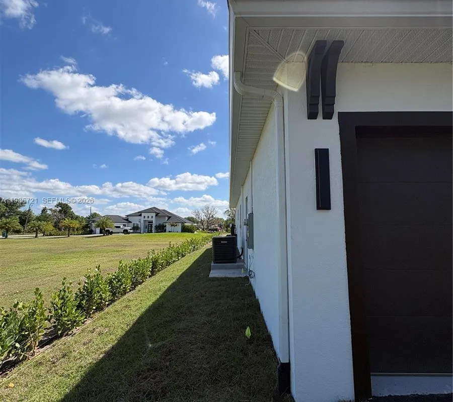 6186 N Everglades blvd, Naples FL 34120