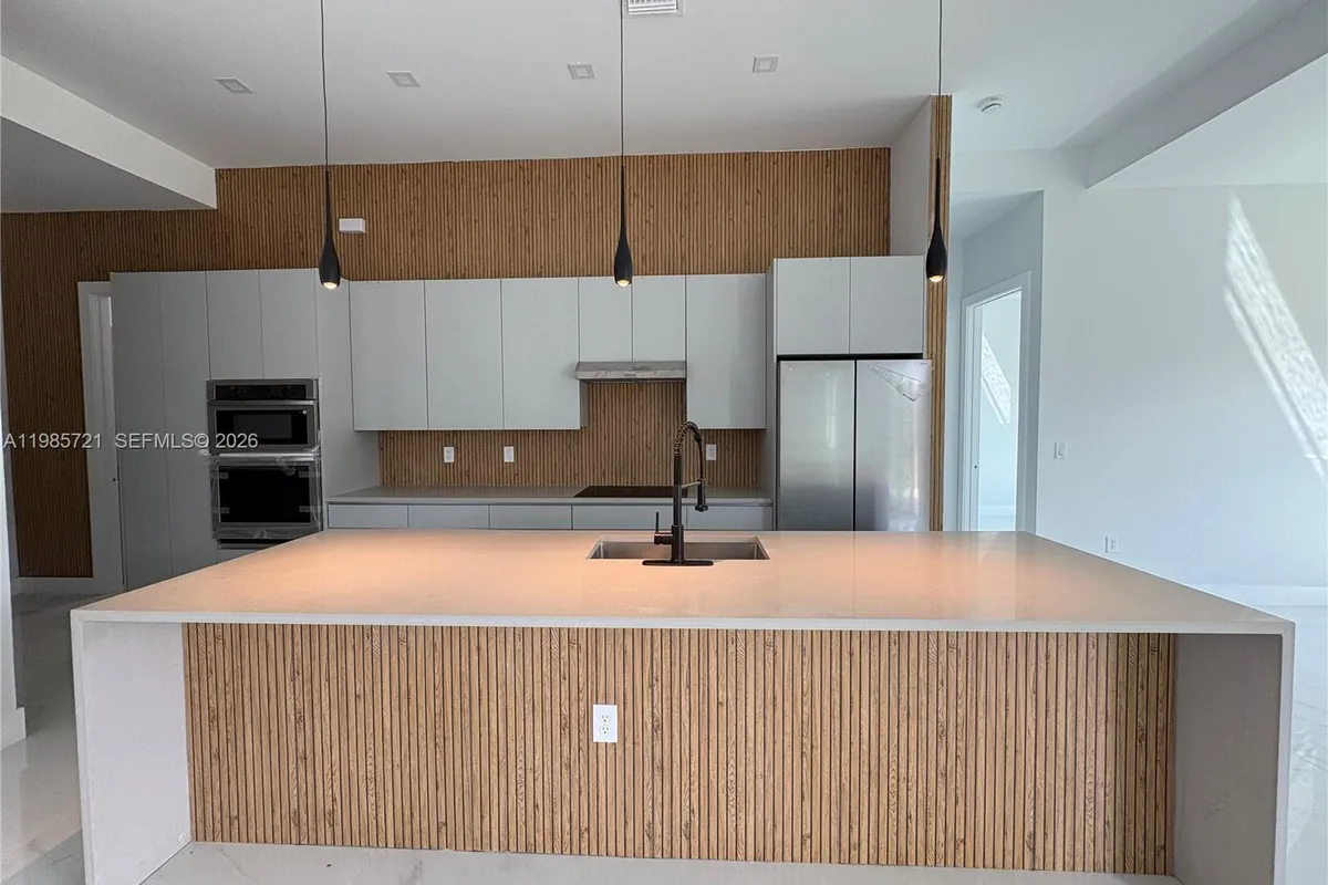 6186 N Everglades blvd, Naples FL 34120