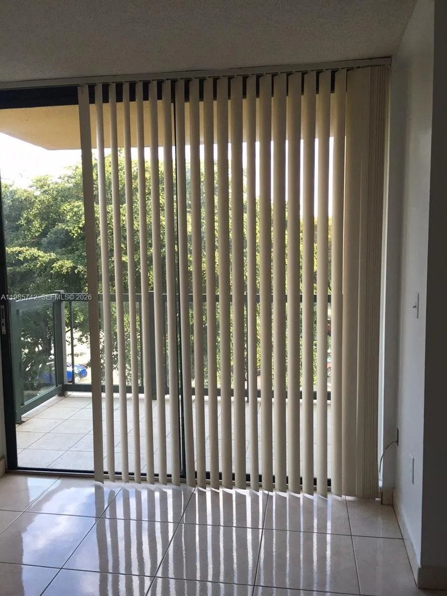 11780 SW 18th St # 2, Miami FL 33175