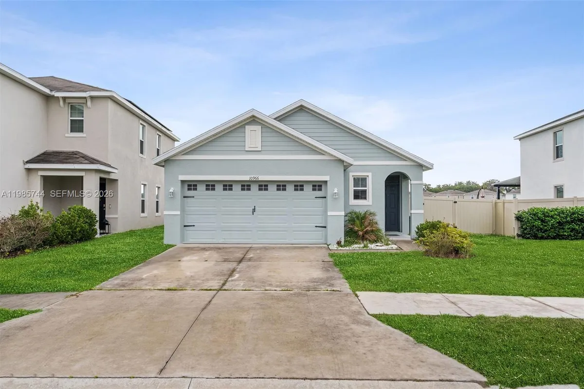 10966 Penny gale loop # 10966, Other City - In The State Of Florida FL 33576