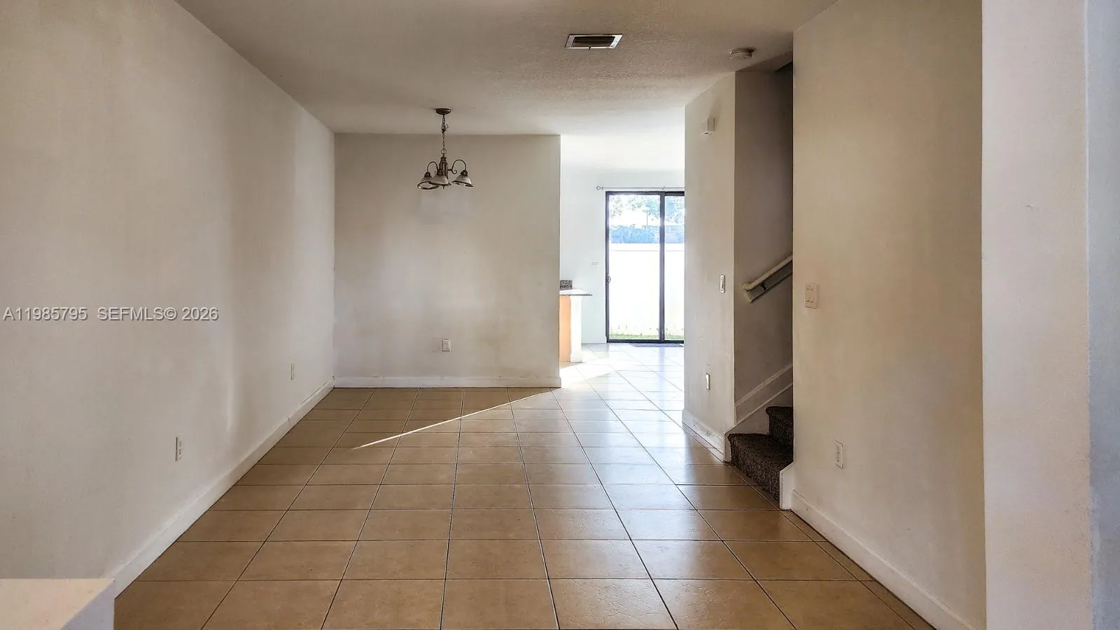 470 NE 194th Ter # 470, Miami FL 33179