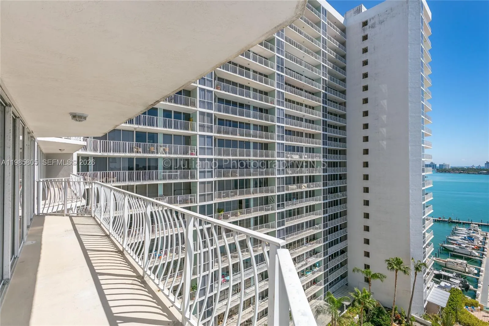 7601 E Treasure Dr # 1509, North Bay Village FL 33141