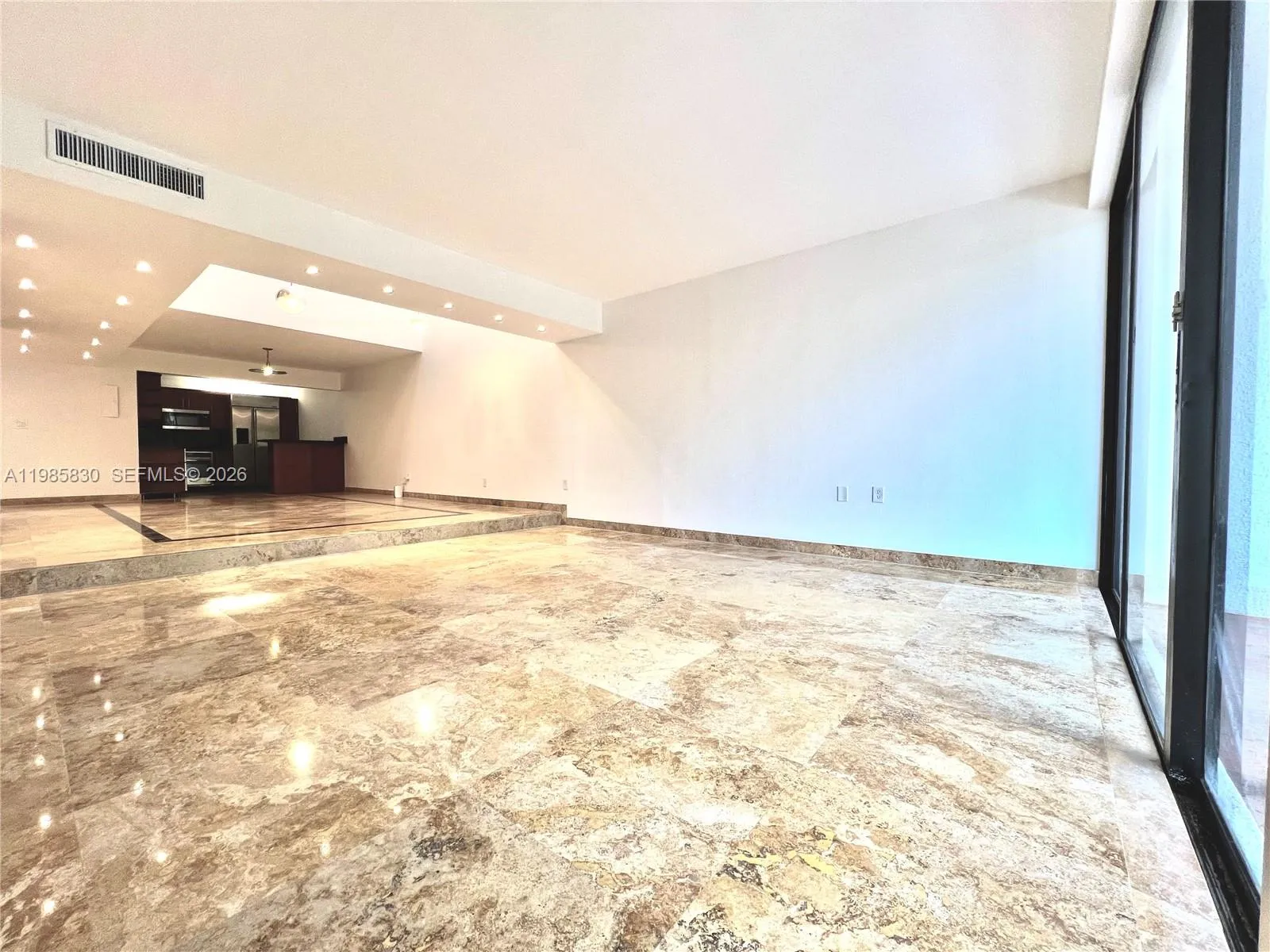 245 Poinciana Island Dr # 505, Sunny Isles Beach FL 33160