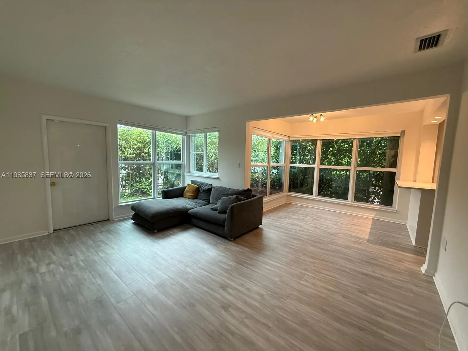 1247 Marseille Dr # 16, Miami Beach FL 33141