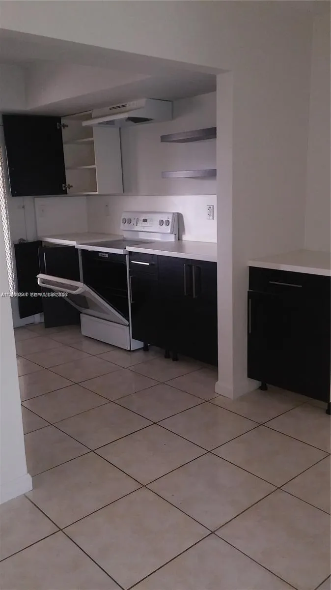 11840 NE 19th Dr # 27, North Miami FL 33181