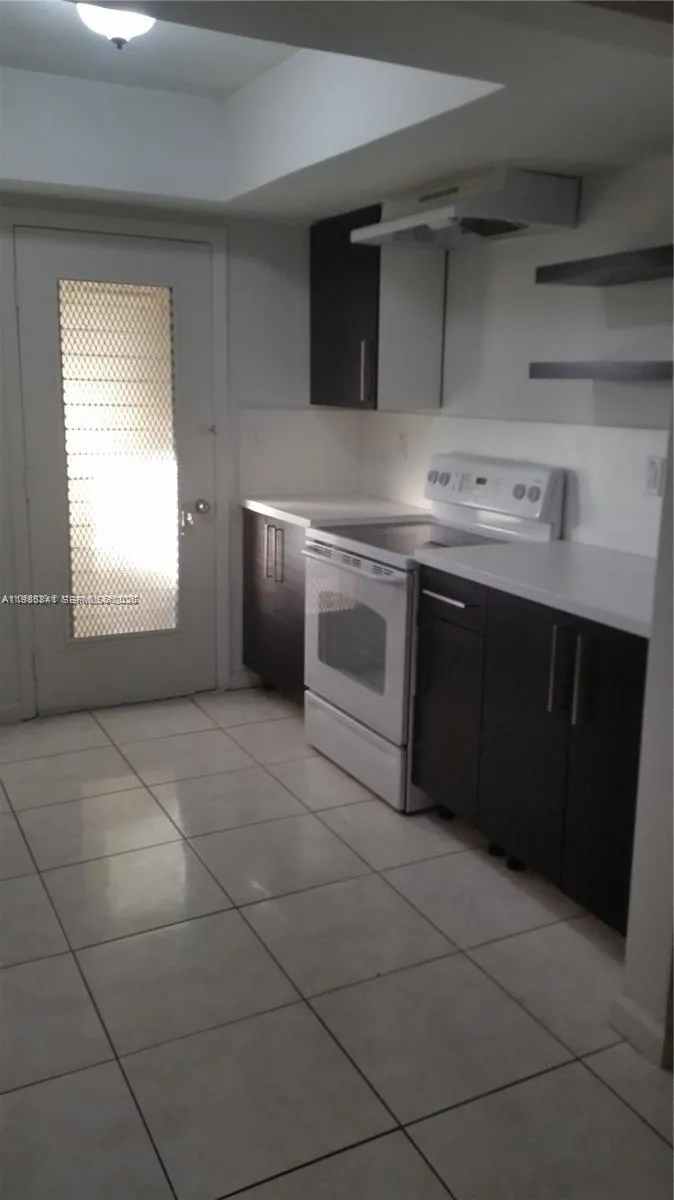 11840 NE 19th Dr # 27, North Miami FL 33181