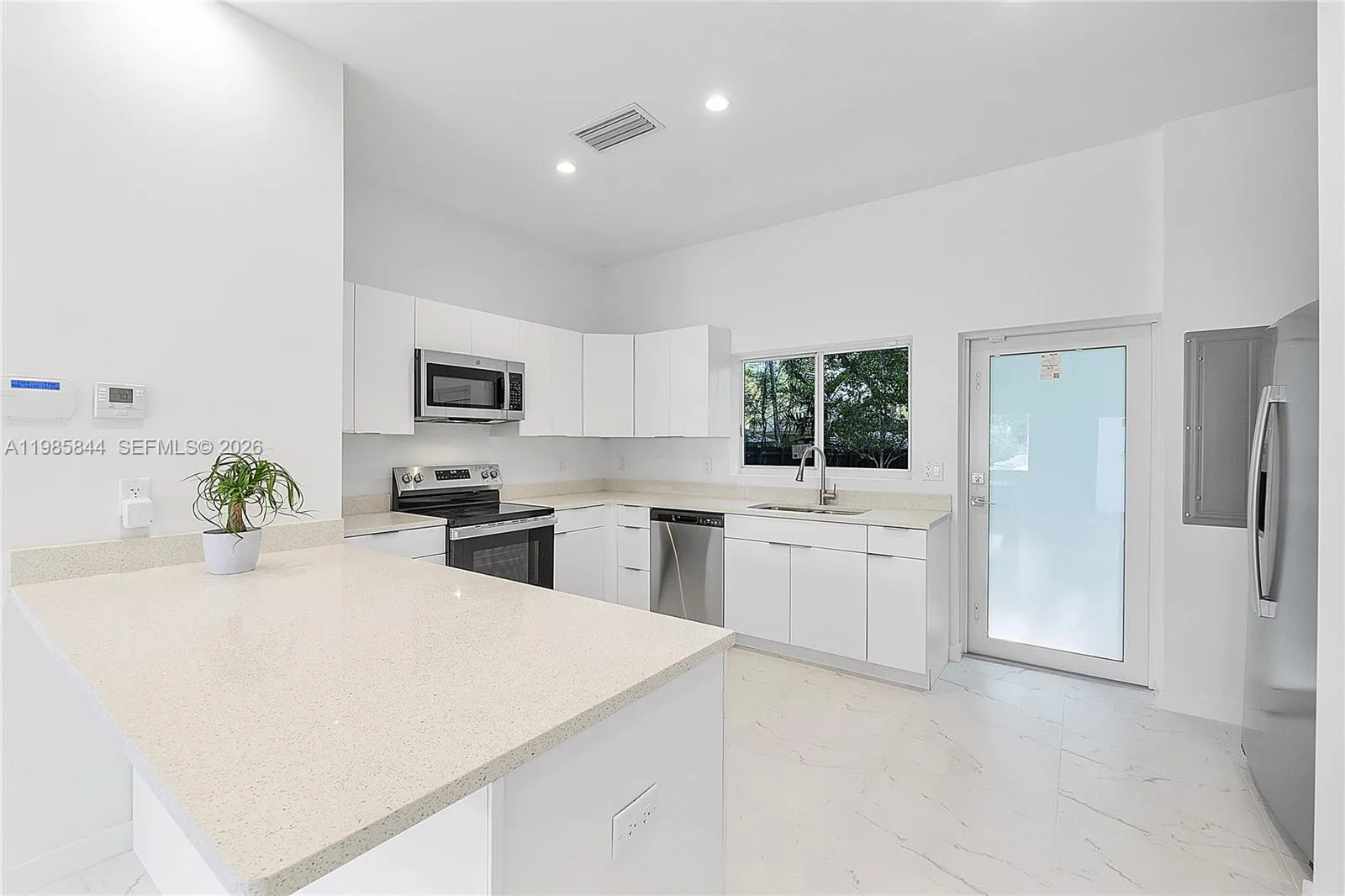 5431 NW 5th Ave # 5431, Miami FL 33127