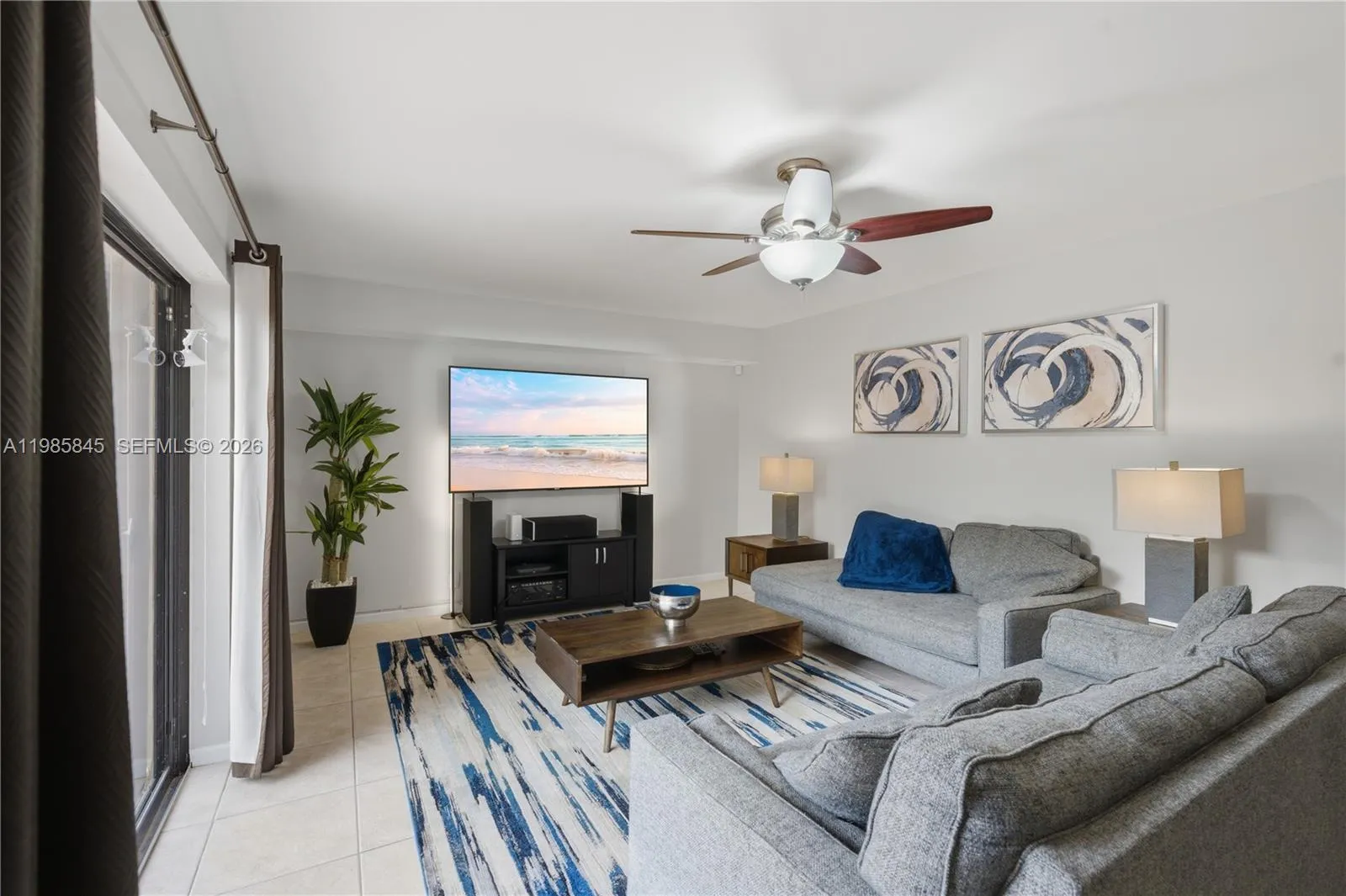 752 NW 98th Way, Plantation FL 33324