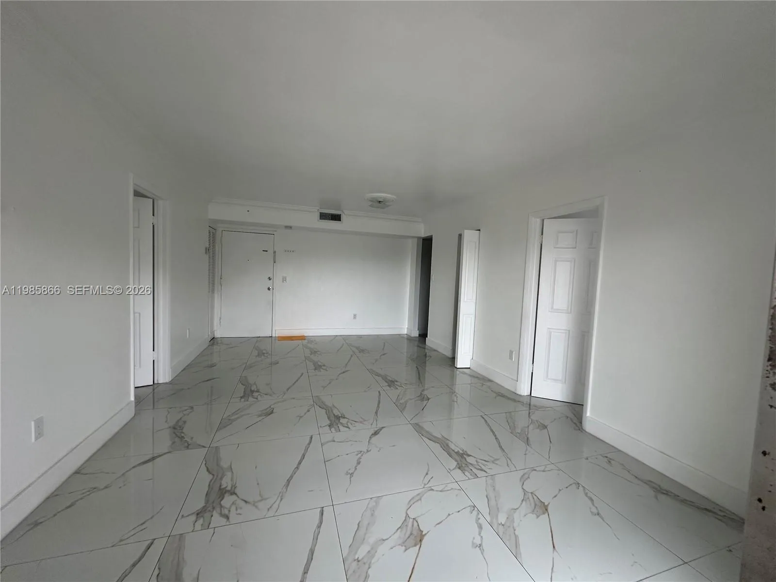 4713 NW 7th St # 1, Miami FL 33126