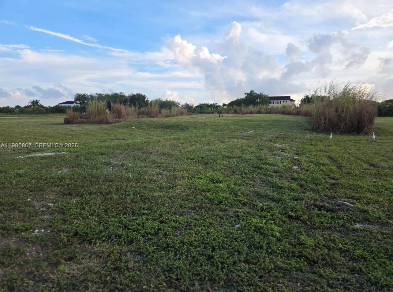 35250 SW 218th Ave, Homestead FL 33034