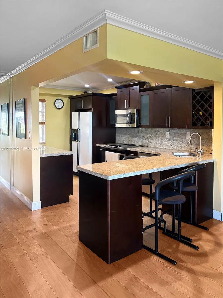 4525 W 20th Ave # 529, Hialeah FL 33012