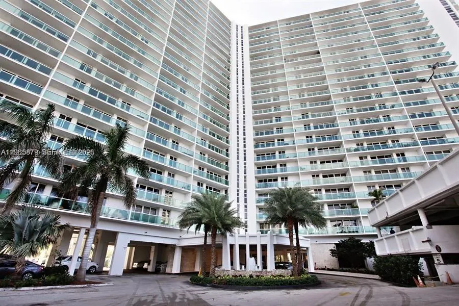 100 Bayview Dr # 228, Sunny Isles Beach FL 33160