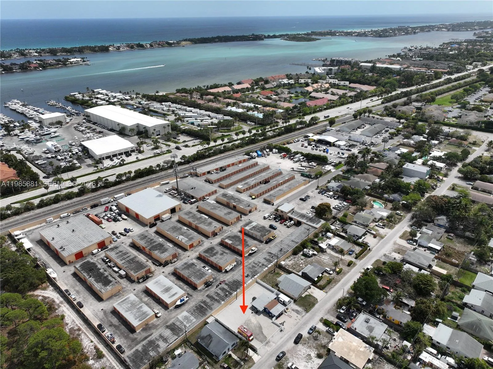 7772 Loomis St, Hypoluxo FL 33462