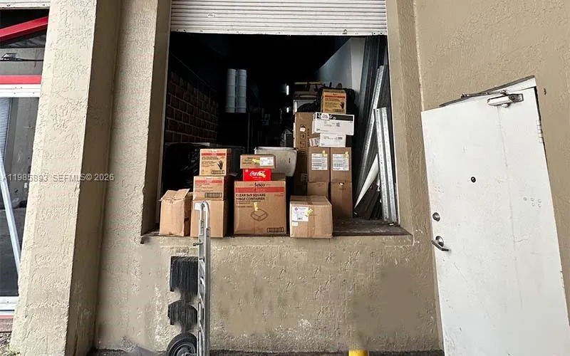 10200 NW 25th St # 113, Doral FL 33172