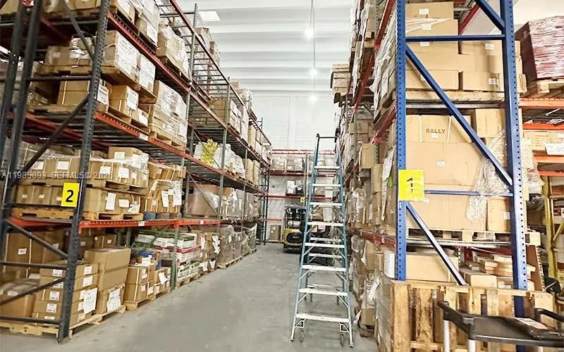 10200 NW 25th St # 113, Doral FL 33172