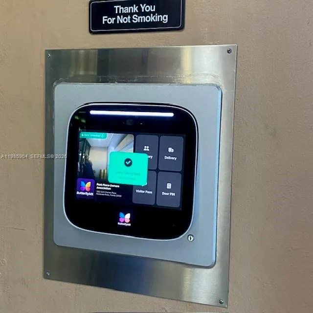 1100 Saint Charles Pl, Pembroke Pines FL 33026