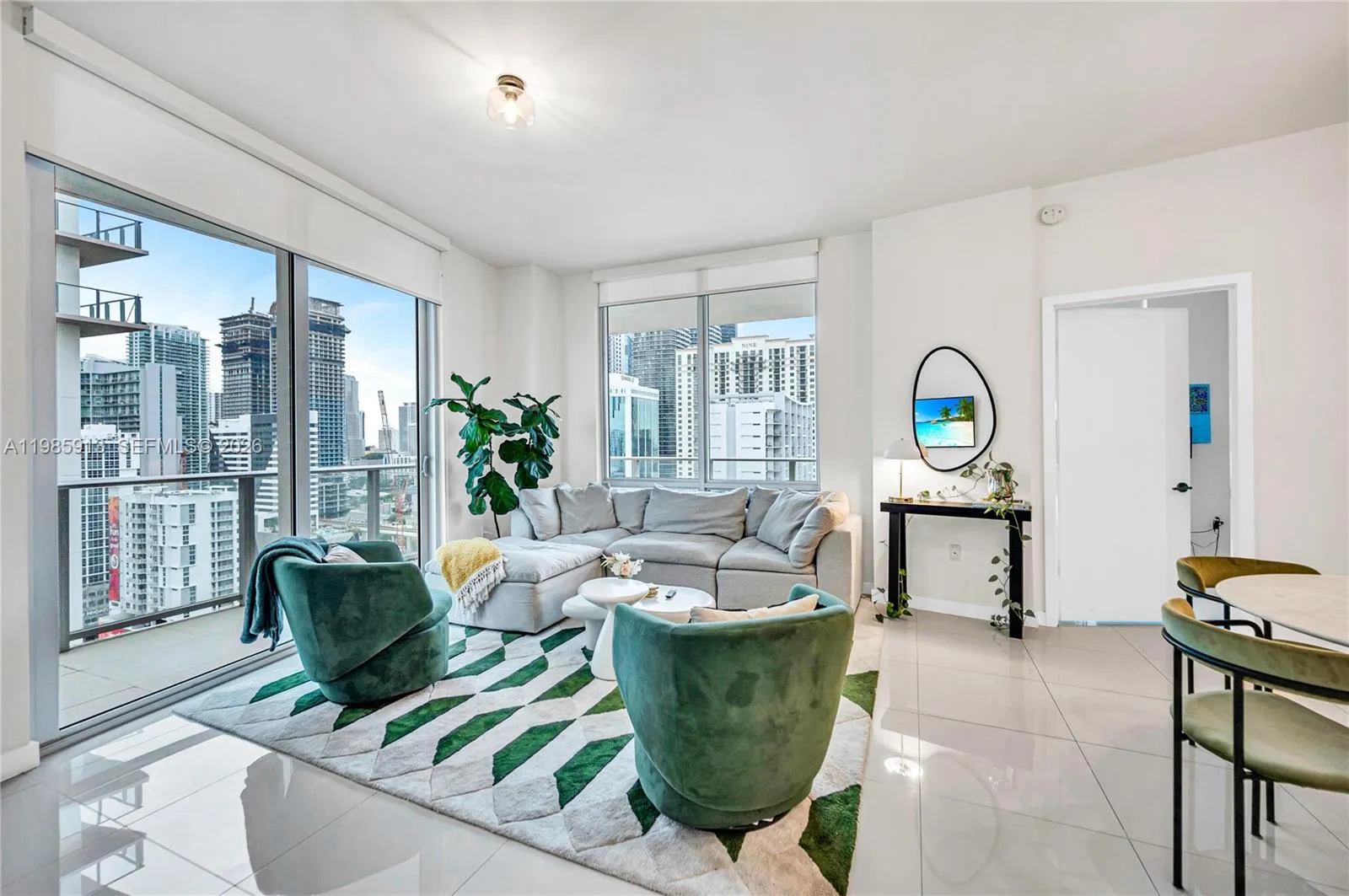 1010 SW 2nd Ave # 2004, Miami FL 33130