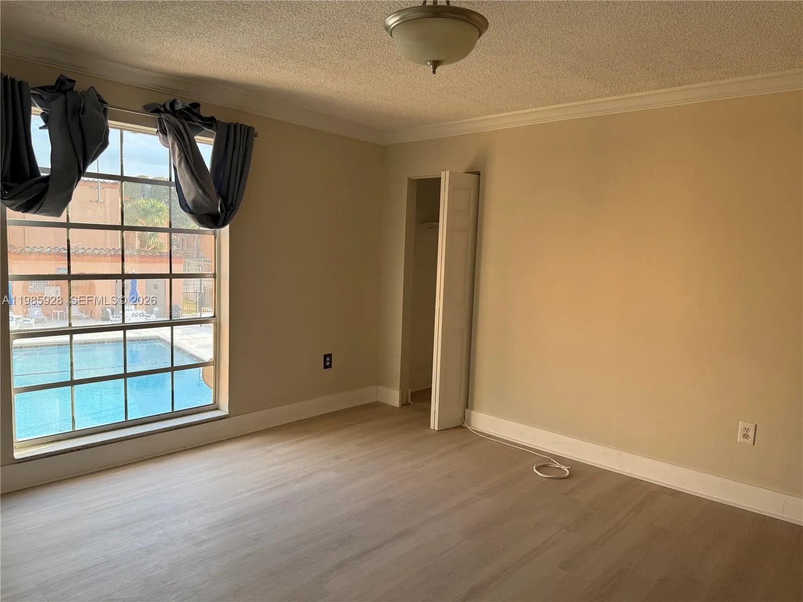 7170 Fairway Dr # M5, Miami Lakes FL 33014