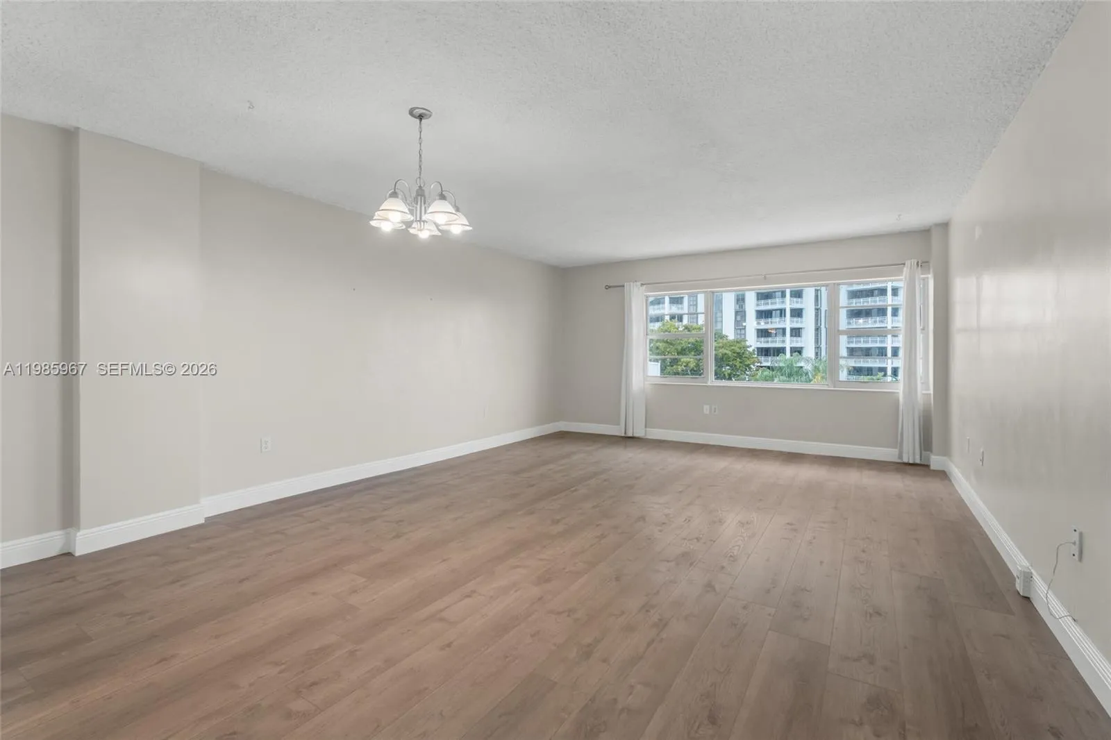 1700 NE 105th St # 505, Miami Shores FL 33138