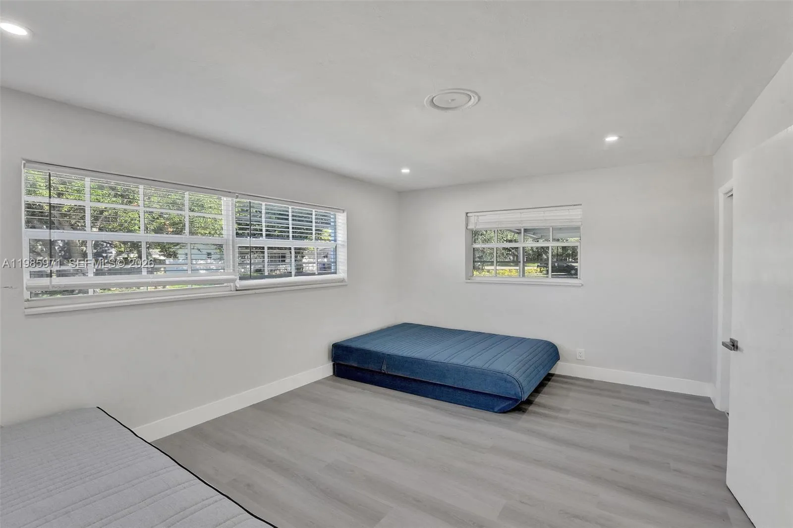 5657 Grant St # 5, Hollywood FL 33021