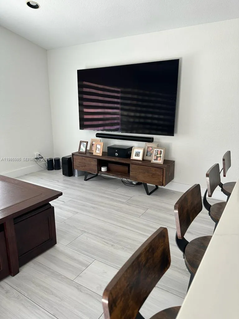 2484 SW 177th Ter, Miramar FL 33029