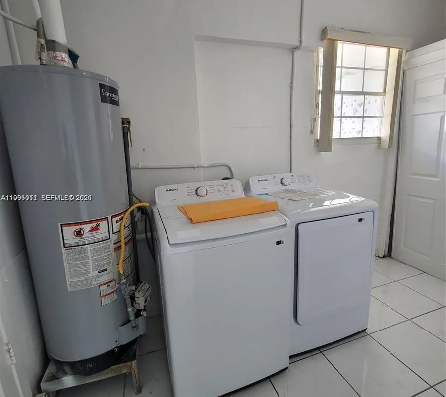 12305 SW 42nd St, Miami FL 33175