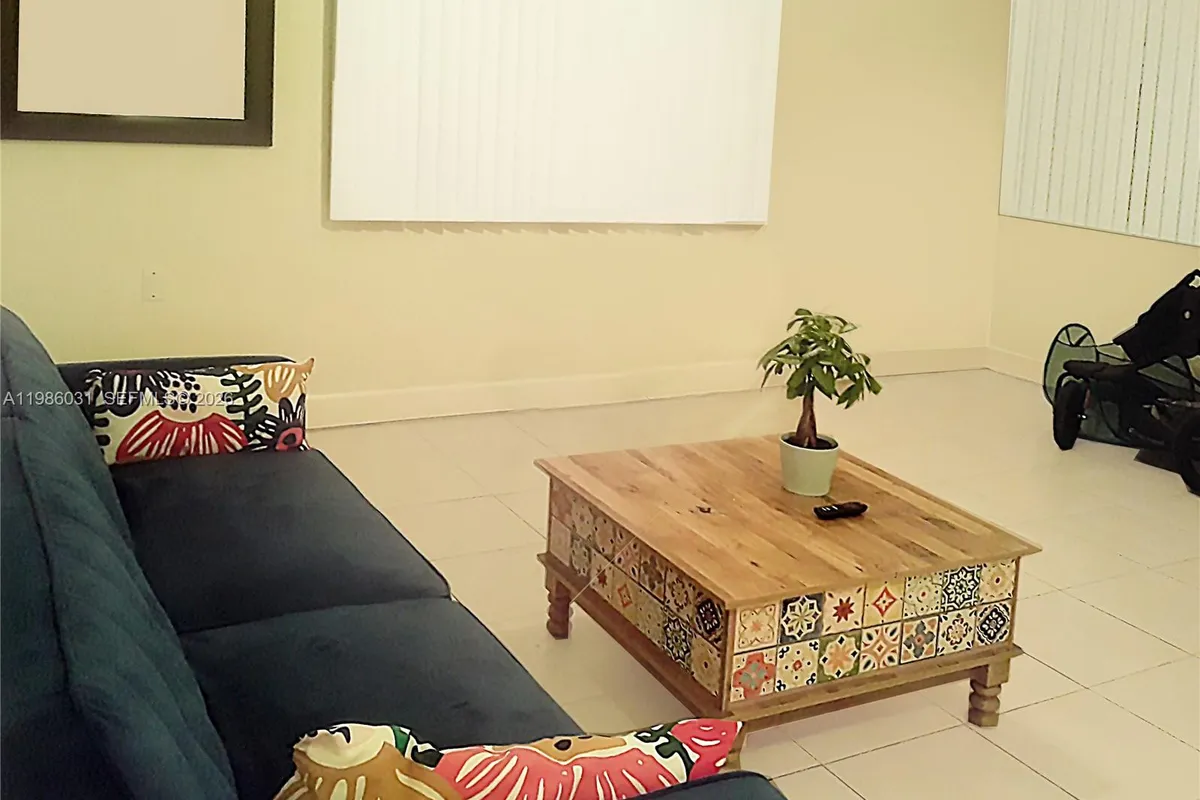 6930 Byron Ave # 107, Miami Beach FL 33141