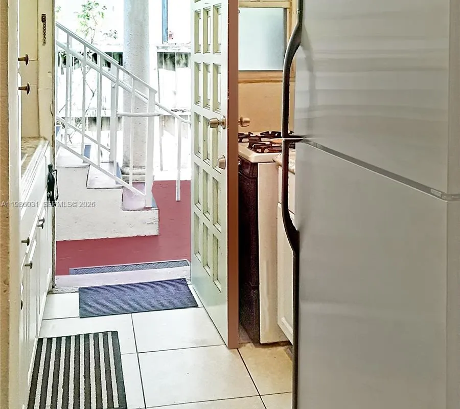 6930 Byron Ave # 107, Miami Beach FL 33141