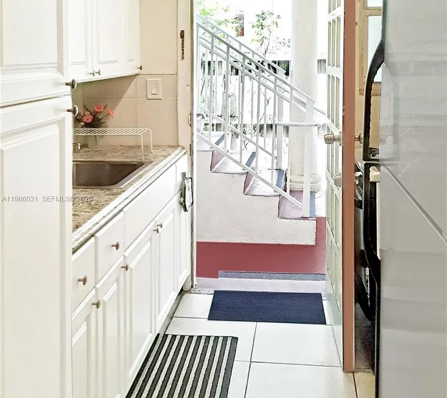 6930 Byron Ave # 107, Miami Beach FL 33141