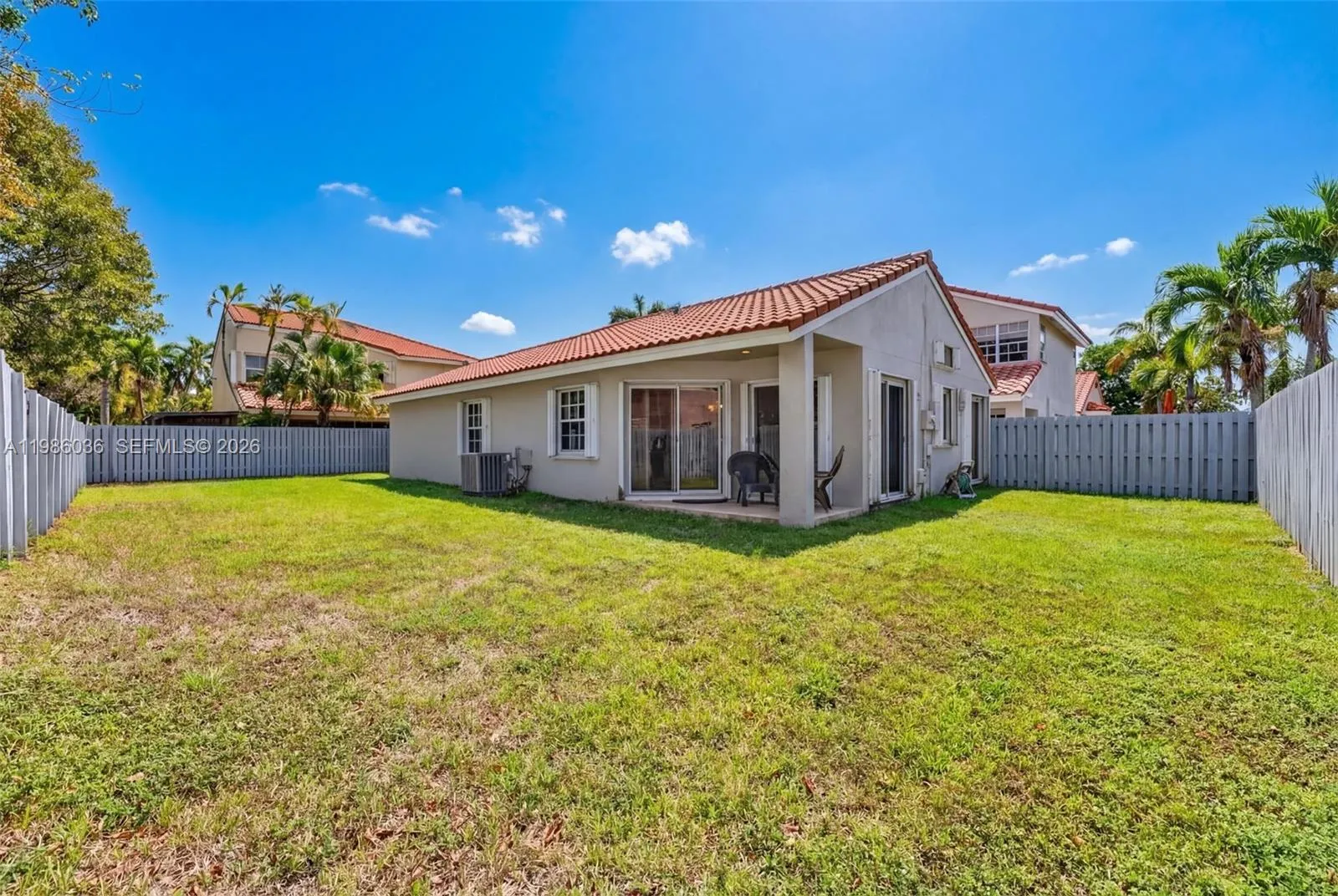 1495 Garden Rd, Weston FL 33326