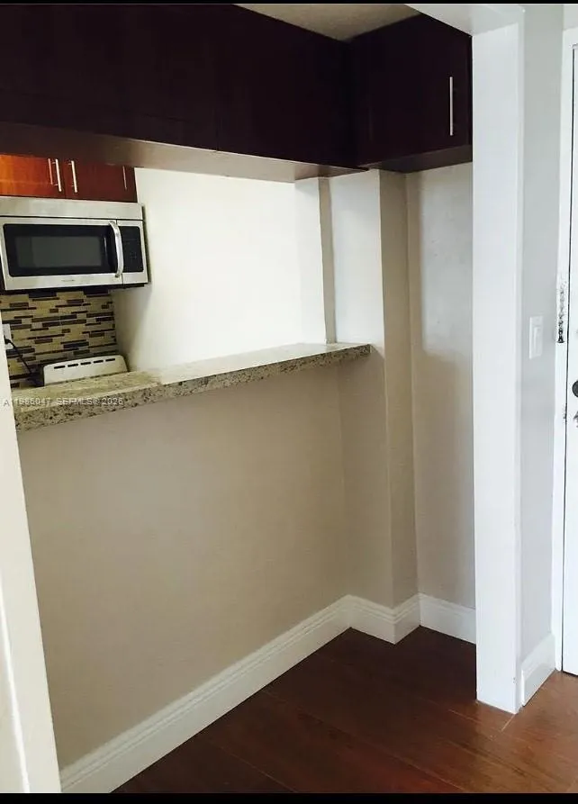 6484 Indian Creek Dr # 315, Miami Beach FL 33141