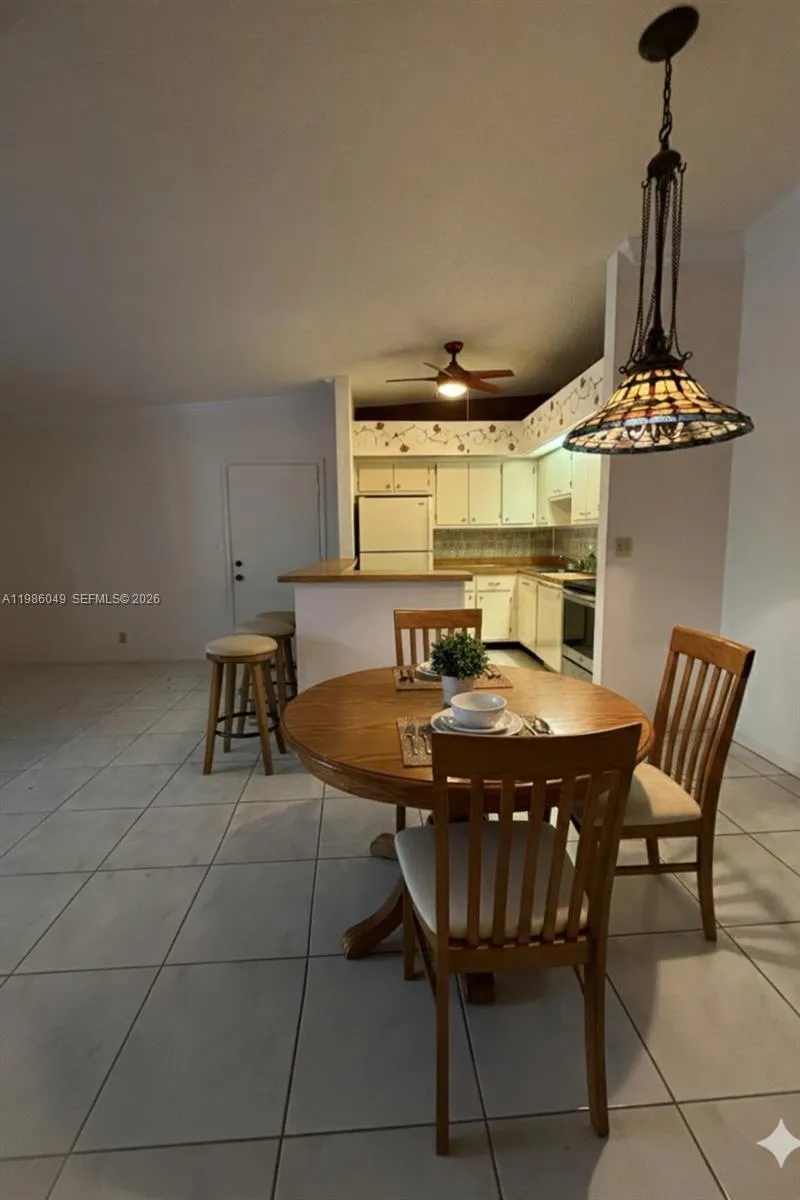 15500 Lakes Of Delray Blvd # 207, Delray Beach FL 33484