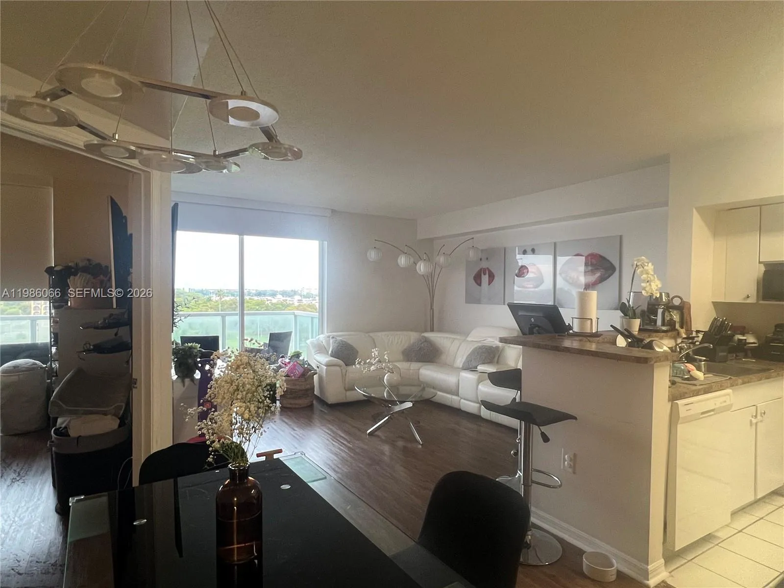 5077 NW 7th St # 709, Miami FL 33126