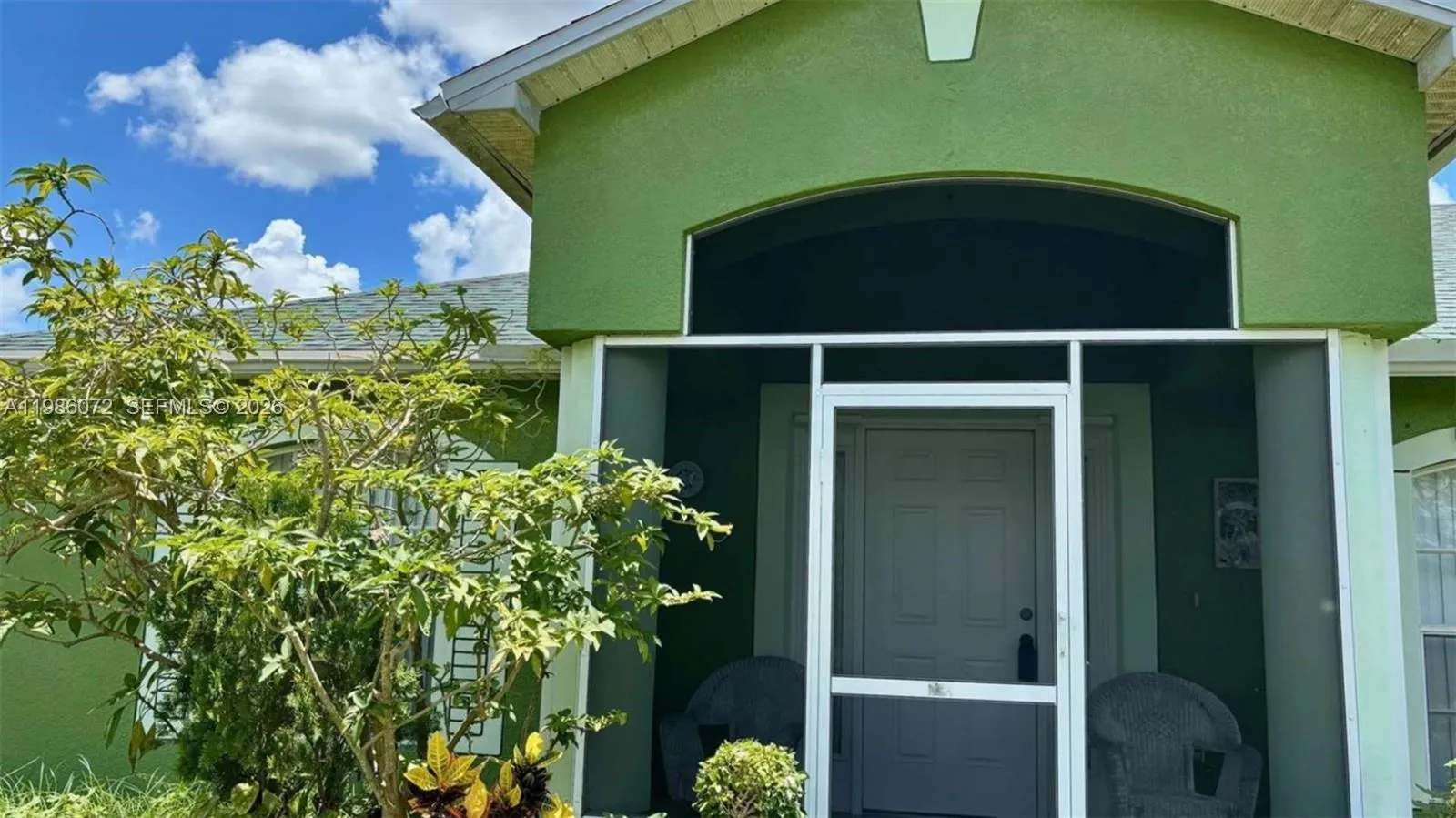 1122 MCKINLEY AVE, Lehigh Acres FL 33972