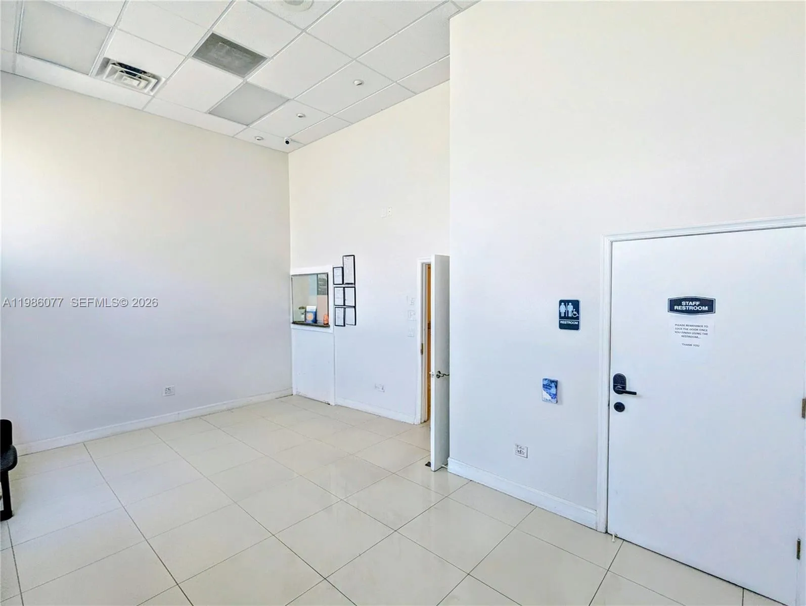 1100 W Oakland Park Blvd, Wilton Manors FL 33311